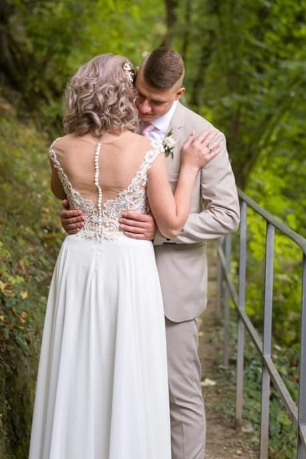 Column Straps Sleeveless Sweep / Brush Train Lace Wedding Gown With Pattern 3