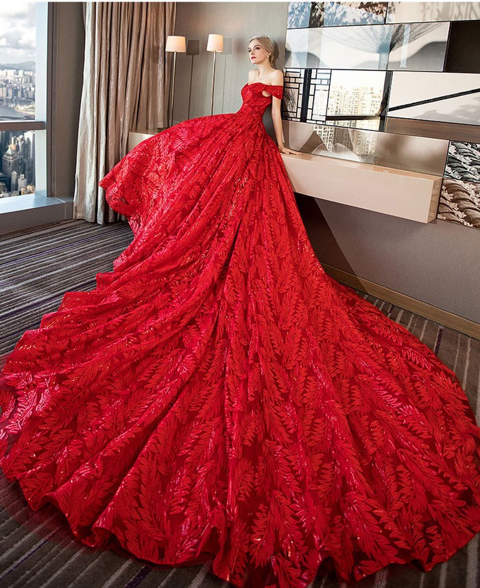 A-line Off-the-shoulder Sleeveless Sweep / Brush Train Lace Bridal Gown With Lace 4