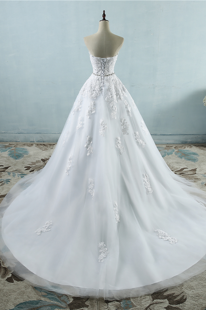 A-line Sweetheart Neck Sleeveless Floor-length Tulle Wedding Dress With Appliques 2