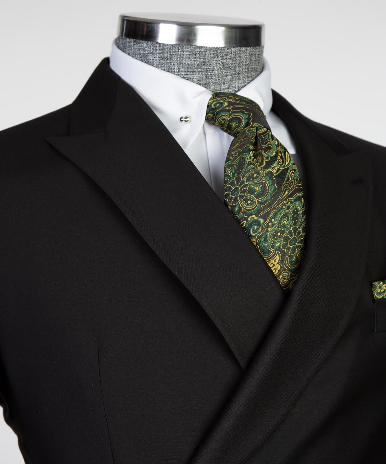 Black Double Breasted Bespoke Men Suit with Peaked Lapel 2