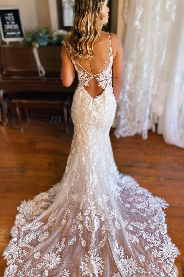 Mermaid Spaghetti Straps Sleeveless Chapel Train Lace Bridal Dress With Appliques 2
