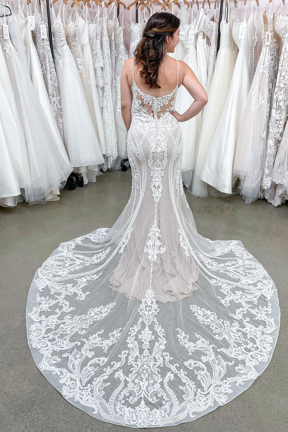 Mermaid Strapless Spaghetti Straps Sleeveless Chapel Train Tulle Bridal Gown With Lace 2