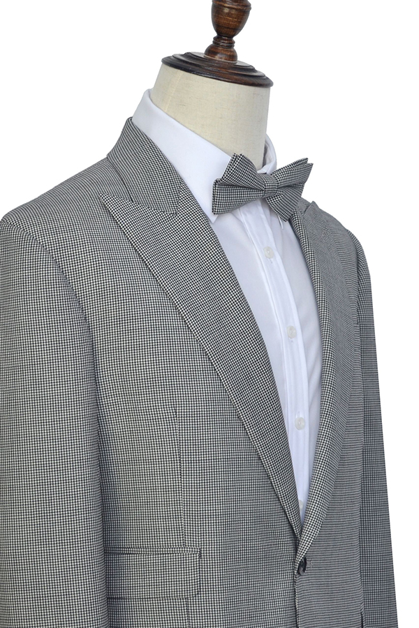 Grey Single Breasted Mens Suits for Business with Peak Lapel 3