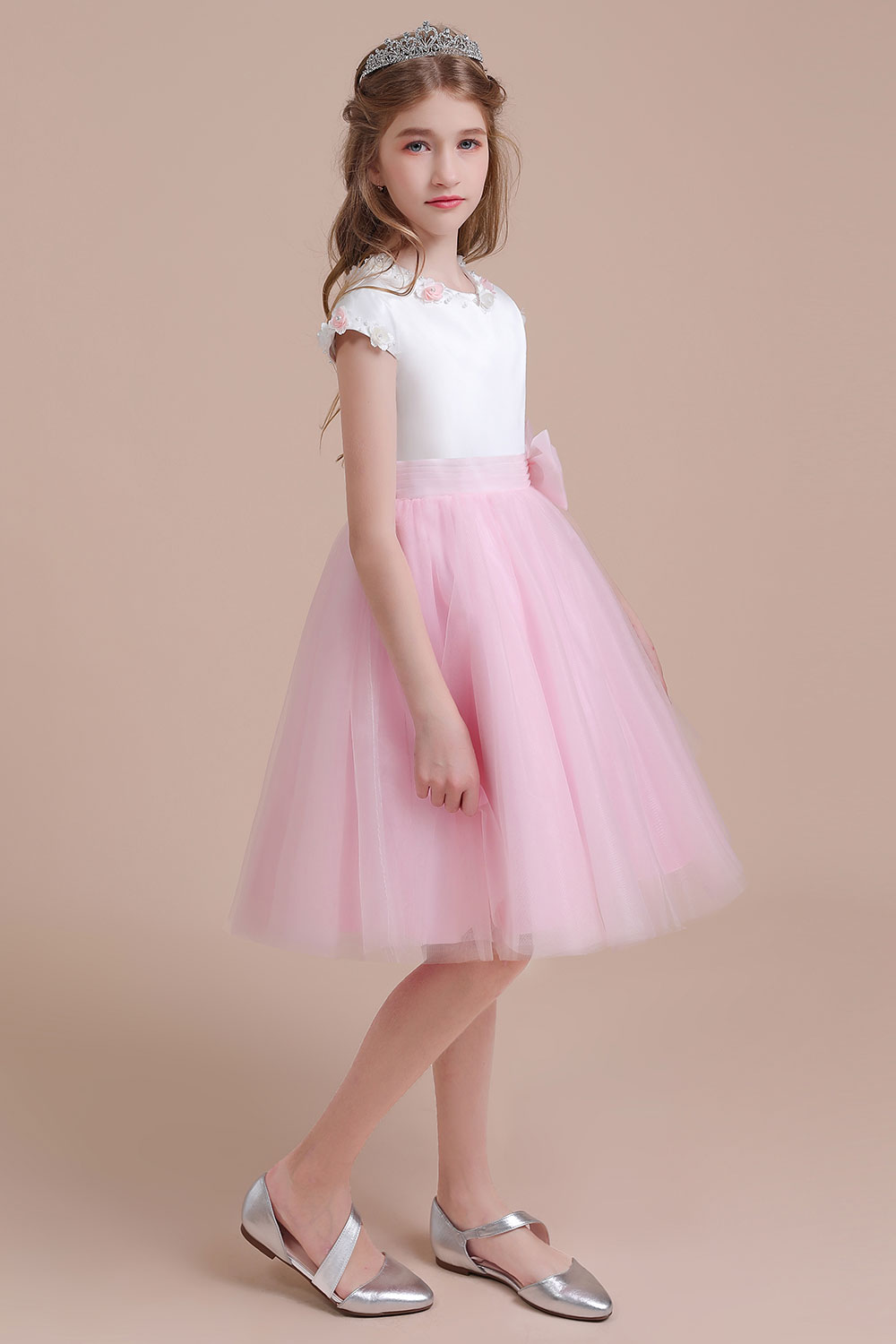 A-line Jewel Neck Short Sleeves Knee-length Satin Flower Girl Dress With Bow 4