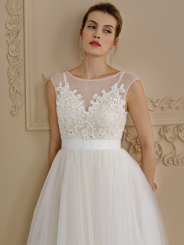 A-line Cap Sleeves Sweep / Brush Train Tulle Bridal Gown With Buttons 4