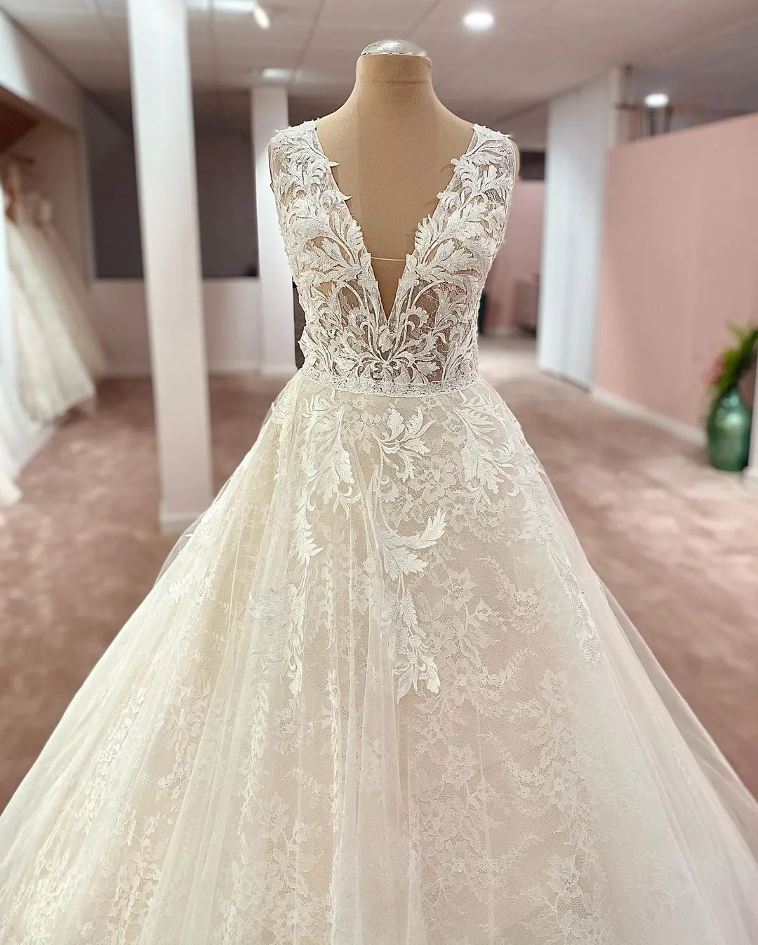A-line Plunging Neckline Sleeveless Court Train Tulle Bridal Gown With Lace 2