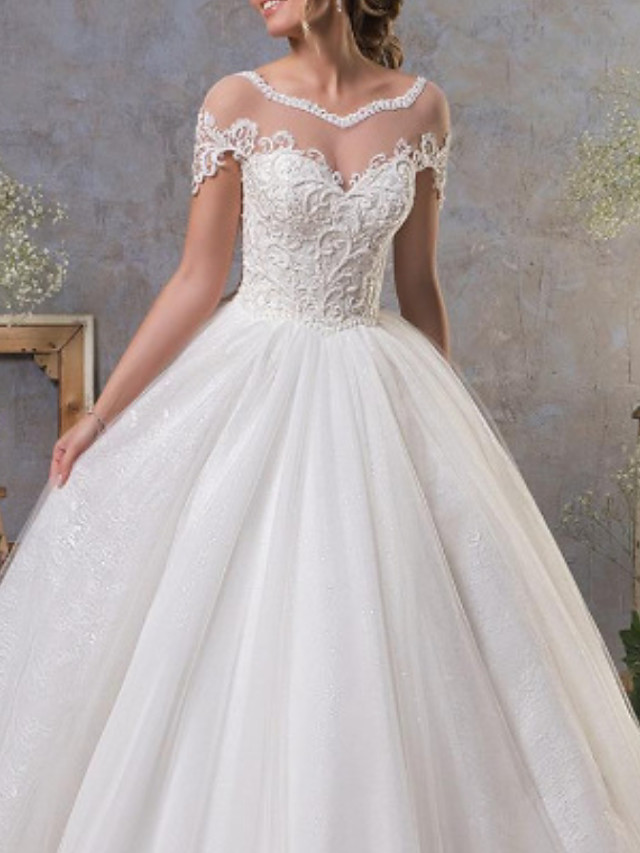 A-line Short Sleeves Court Train Lace Wedding Gown With Lace 3