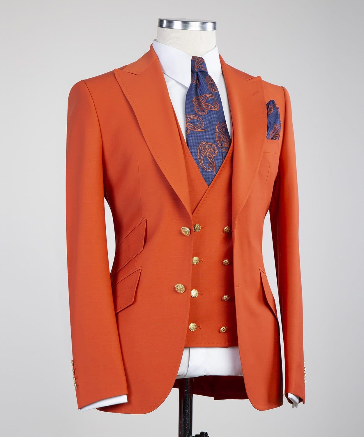 Orange Three Pieces Men Suit with Peaked Lapel 3