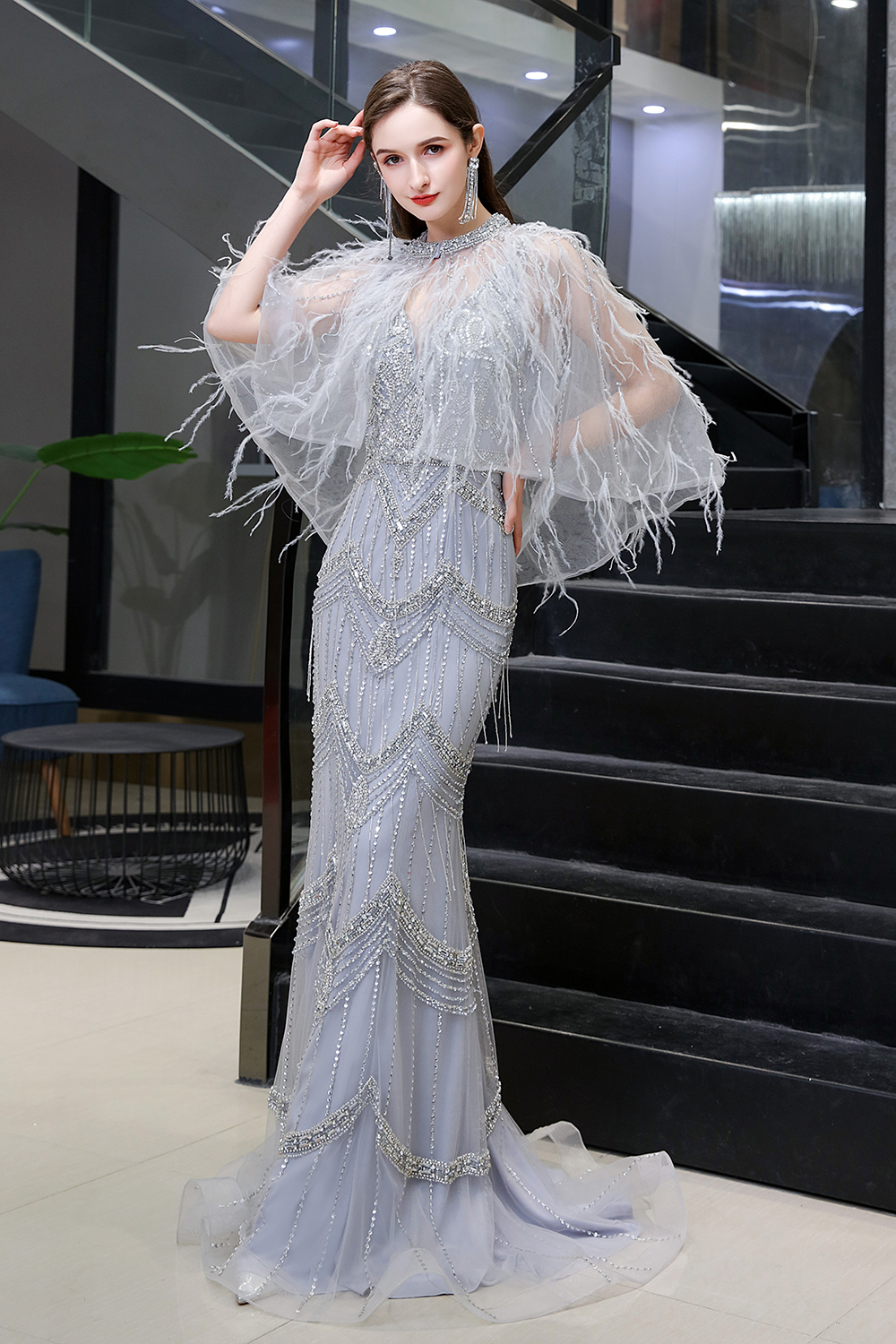 Mermaid V-neck Sleeveless Court Train Tulle Evening Gown With Feathers 2