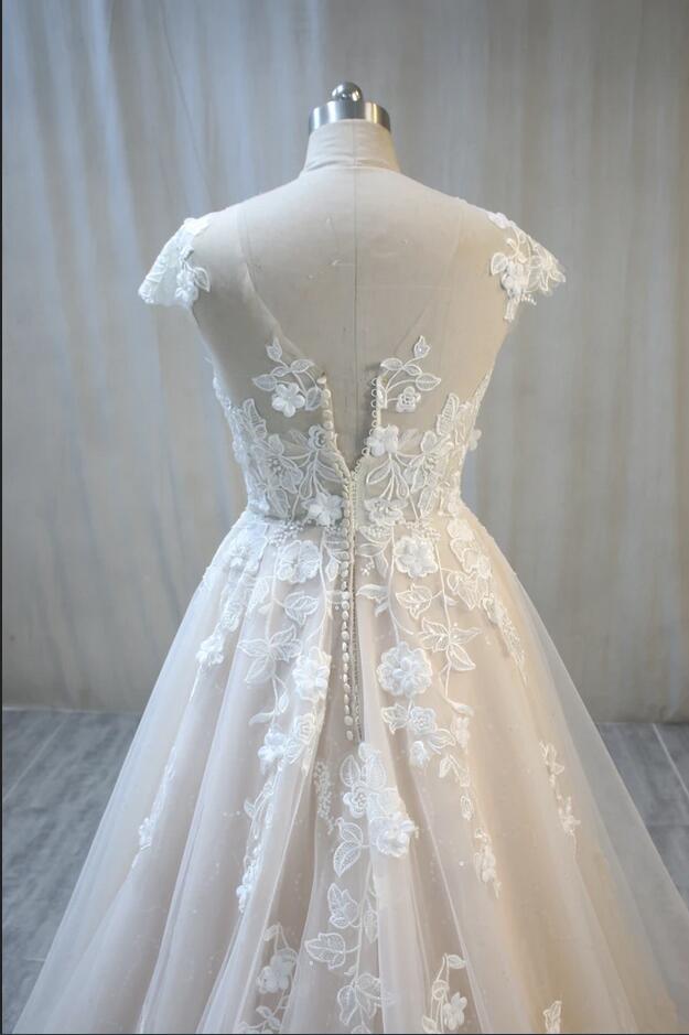 A-line Jewel Neck Sleeveless Sweep / Brush Train Lace Wedding Gown With Lace 4