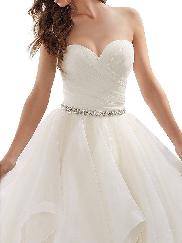 A-line Strapless Sweetheart Neck Chapel Train Tulle Wedding Gown With Lace 3