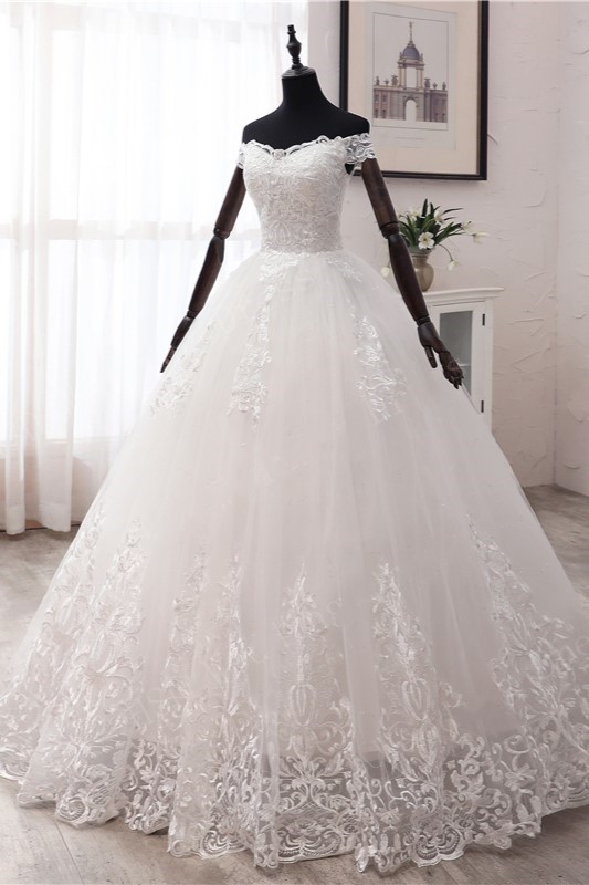 Sweetheart Neck Bateau Neck Sleeveless Floor-length Tulle Wedding Gown With Appliques 4