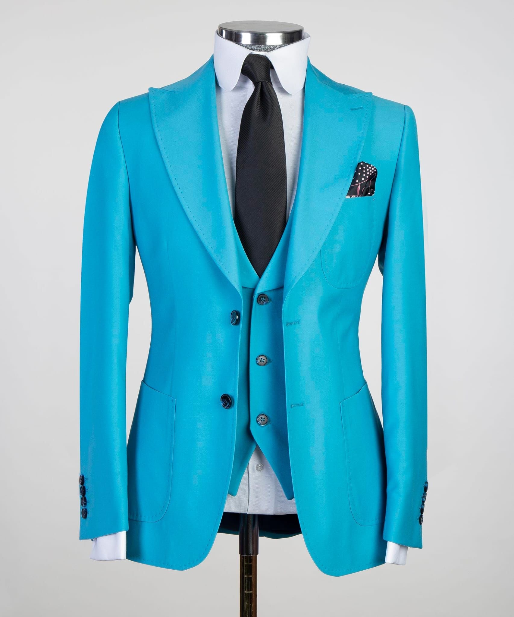 Blue Close Fitting Business Suit with Peaked Lapel 6