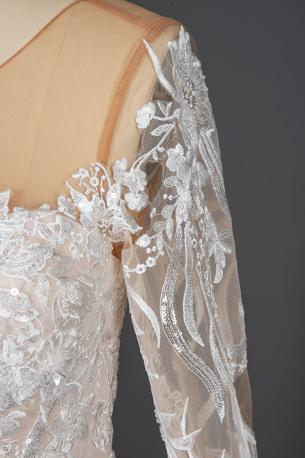 A-line Jewel Neck Long Sleeves Cathedral Train Tulle Wedding Gown With Lace 5