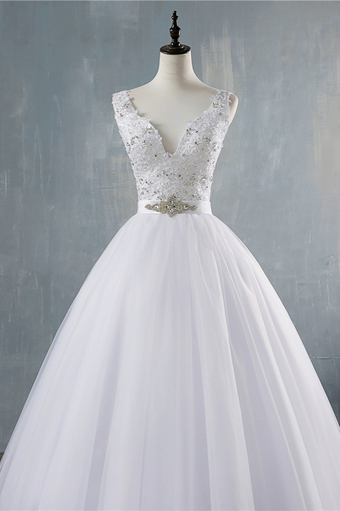 A-line V-neck Floor-length Tulle Bridal Gown With Appliques 4