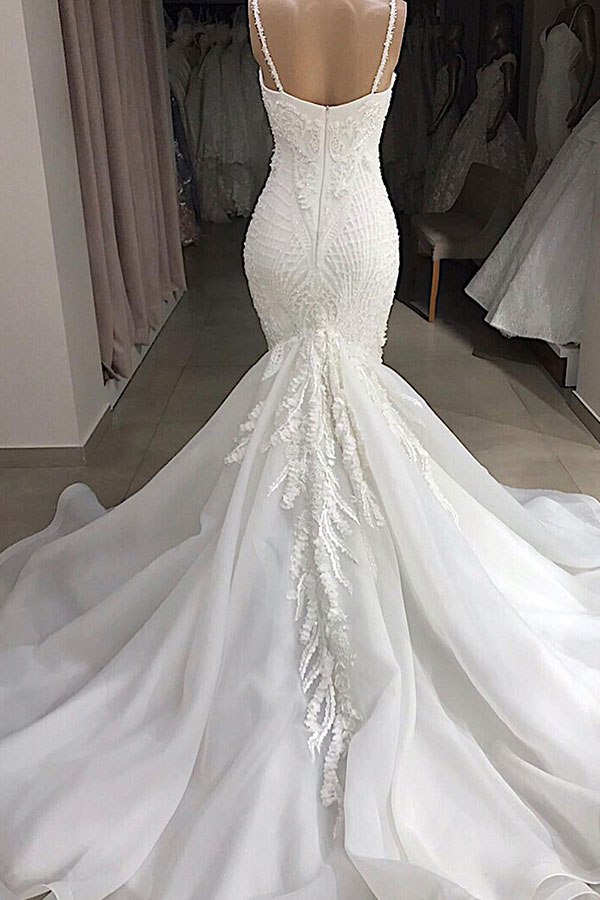 Mermaid Spaghetti Straps V-neck Sleeveless Court Train Tulle Bridal Gown With Lace 2
