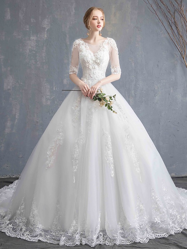 Ball Gown Scoop Neck Half-Sleeves Chapel Train Lace Bridal Gown With Lace 5