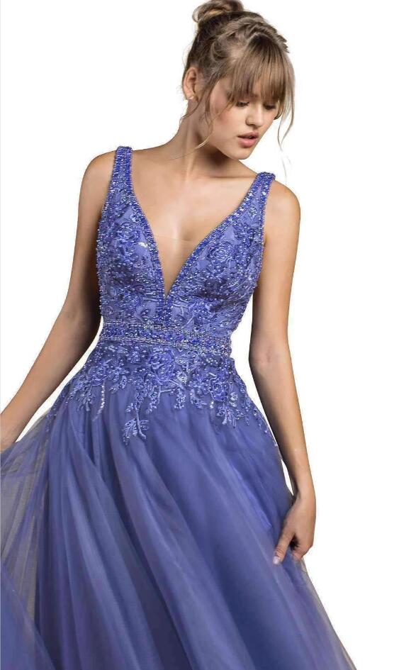 Column V-neck Sleeveless Floor-length Tulle Formal Wear With Pearls 3
