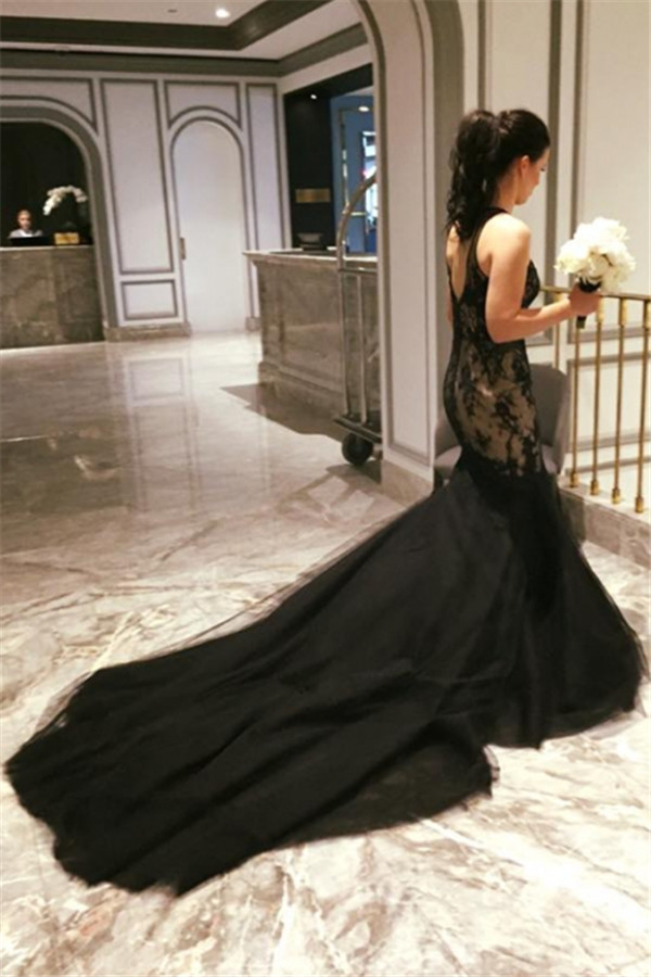 Mermaid Jewel Neck Sleeveless Court Train Formal Dress With Lace 2