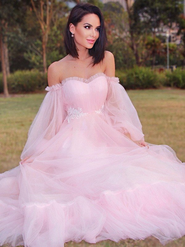 A-line Off-the-shoulder Long Sleeves Floor-length Evening Gown With Appliques 4