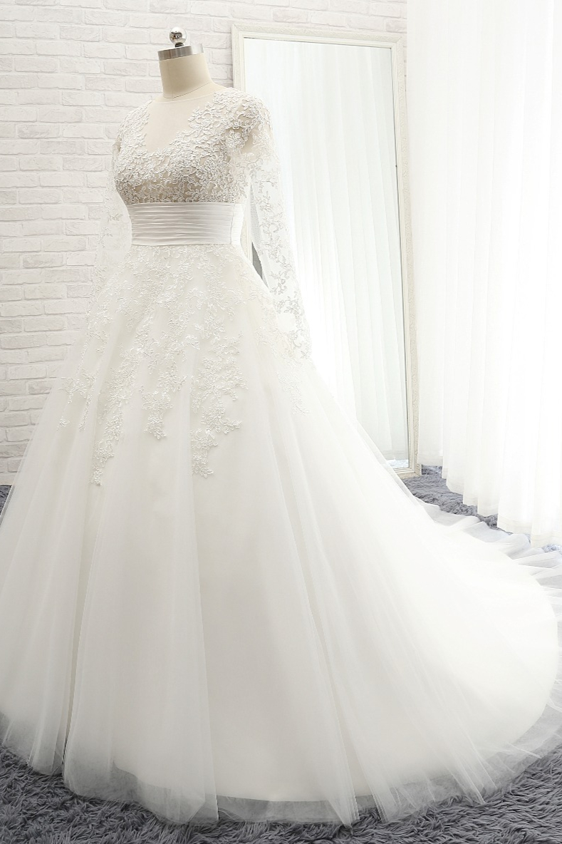 A-line V-neck Long Sleeves Floor-length Tulle Bridal Attire With Lace 3