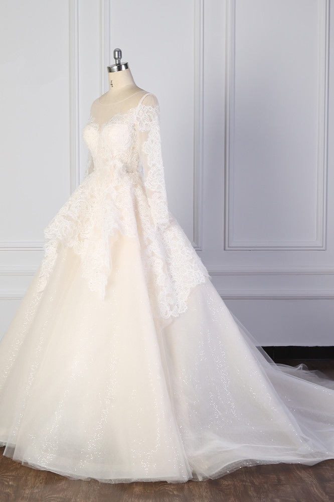 Ball Gown Jewel Neck Long Sleeves Floor-length Tulle Bridal Gown With Appliques 3
