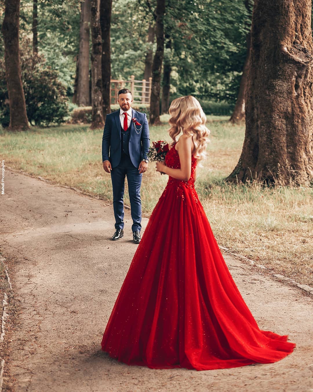 Ball Gown Halter-neck Sleeveless Floor-length Tulle Cocktail Party Dress With Lace 6