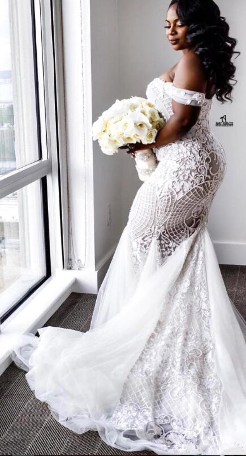 Mermaid Off-the-shoulder Sleeveless Sweep / Brush Train Wedding Gown With Appliques 4