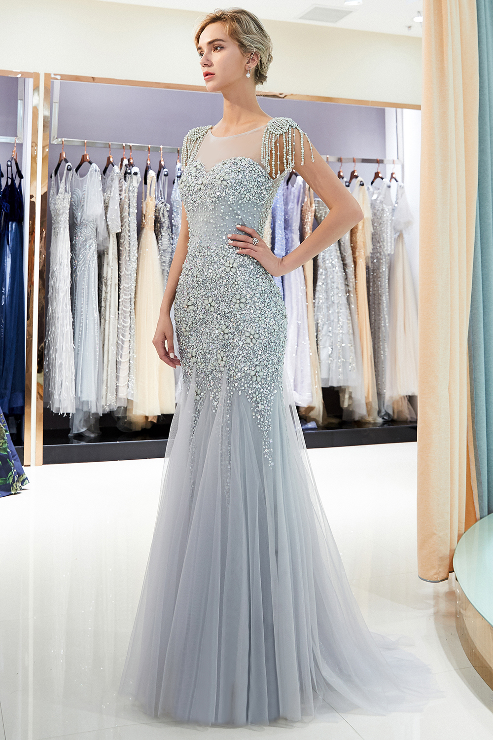 Mermaid Jewel Neck Sleeveless Sweep / Brush Train Tulle Evening Dress With Crystal Floral Pin 4