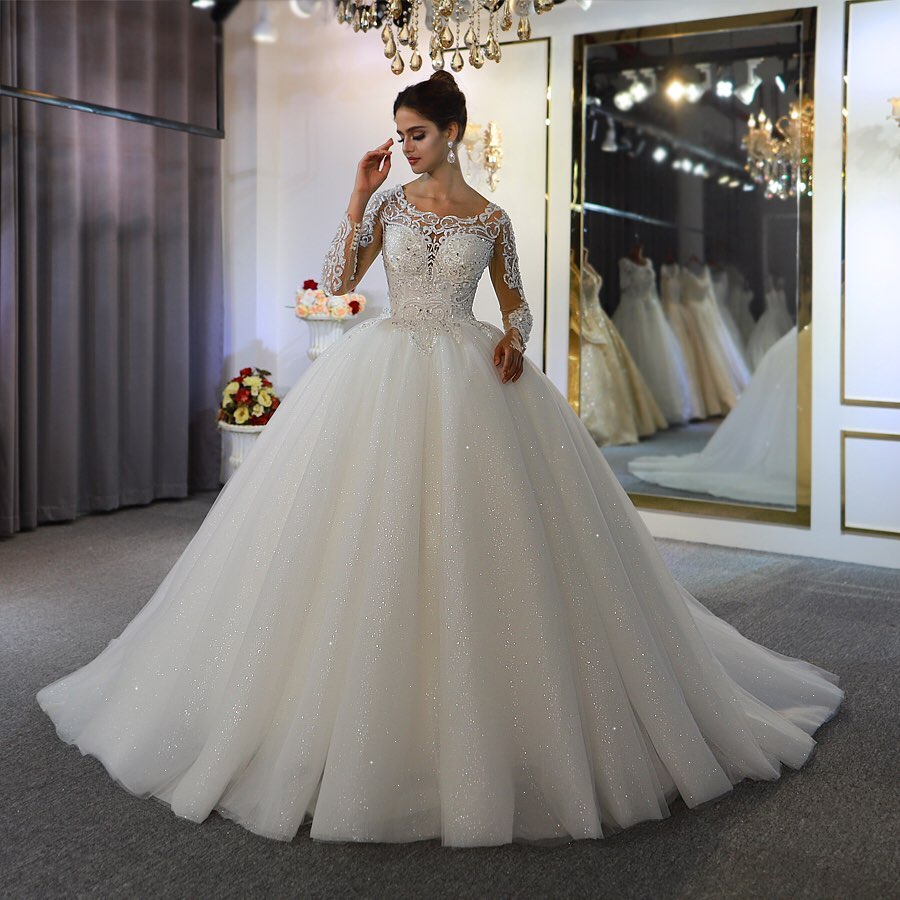 A-line Jewel Neck Long Sleeves Chapel Train Tulle Wedding Gown With Lace 3