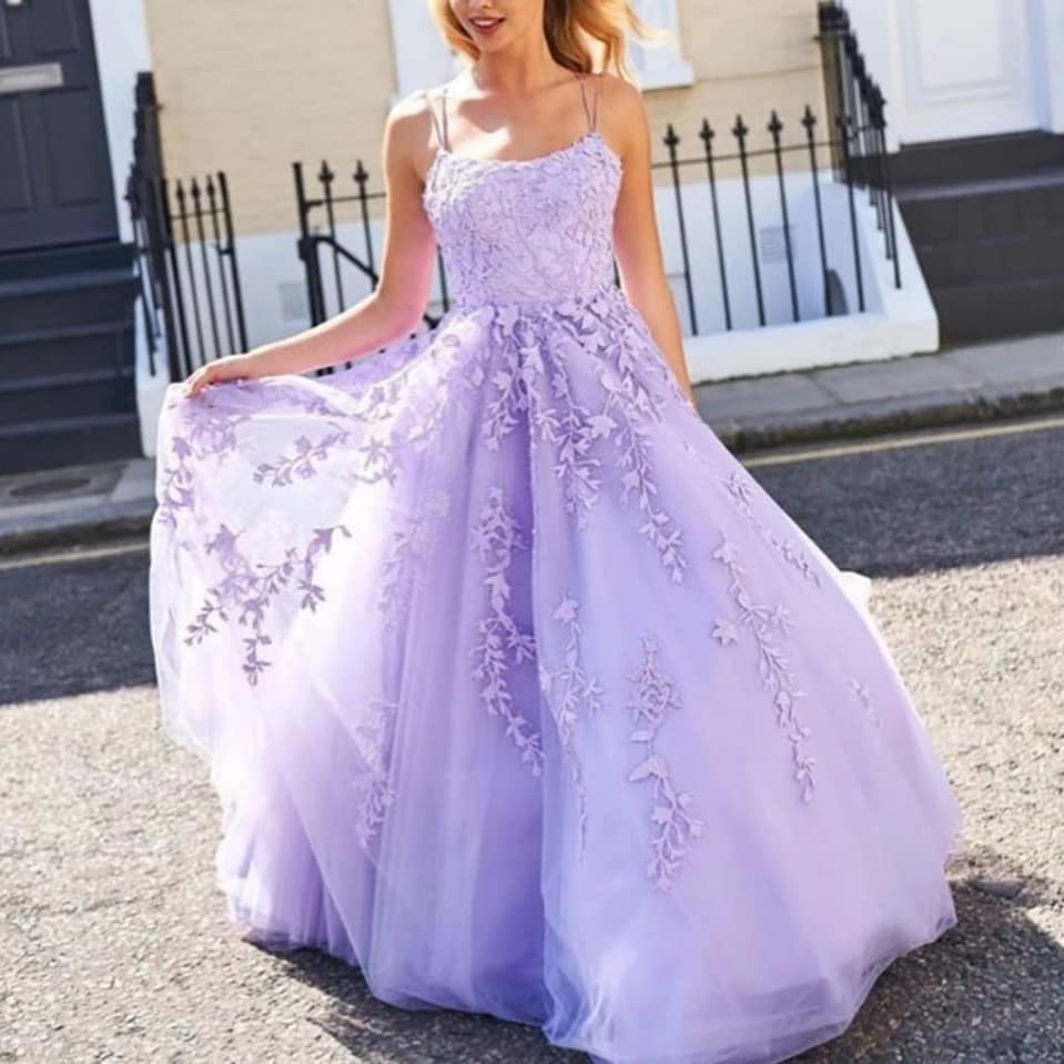 A-line Spaghetti Straps Sleeveless Sweep / Brush Train Tulle Formal Wear With Beading 2