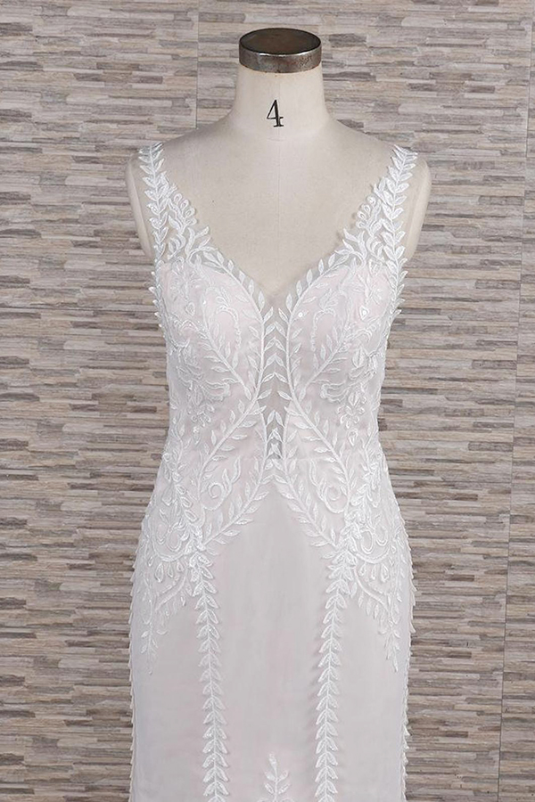 Mermaid V-neck Sleeveless Court Train Tulle Wedding Dress With Appliques 4