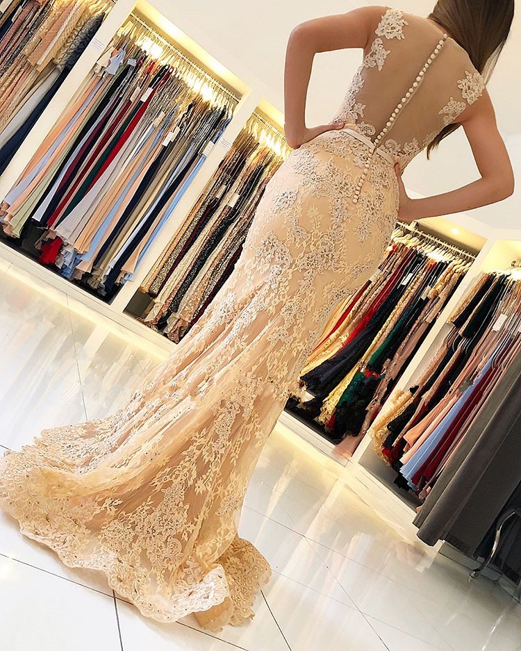 Mermaid V-neck Sleeveless Floor-length Lace Evening Dress With Lace 2