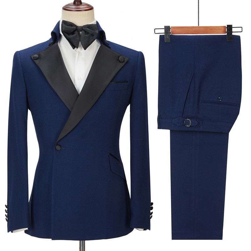 Dark Navy Two Pieces  Men Suit with Peak Lapel for Prom 3