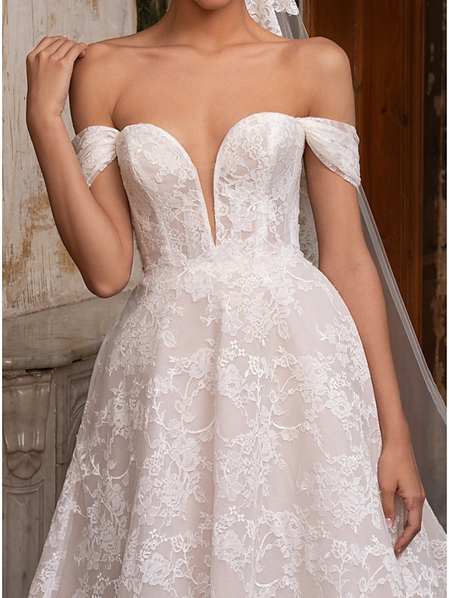 A-line Short Sleeves Sweep / Brush Train Lace Bridal Attire With Buttons 3