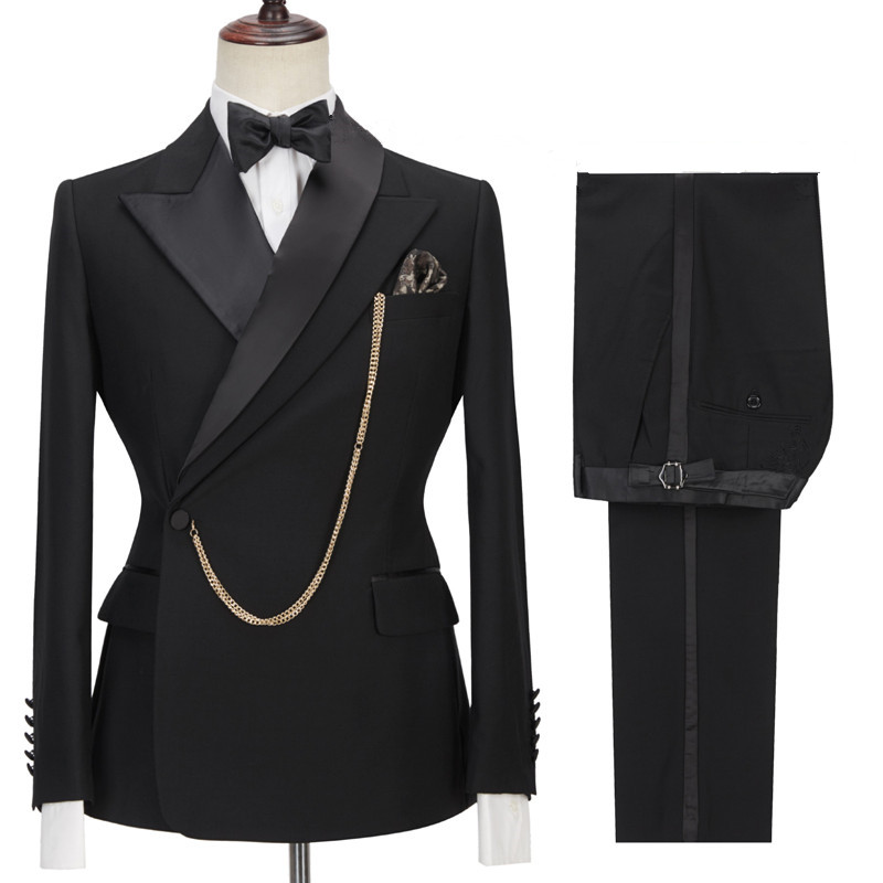 Black Single Breasted Men's Suit with Peaked Lapel for Business 3
