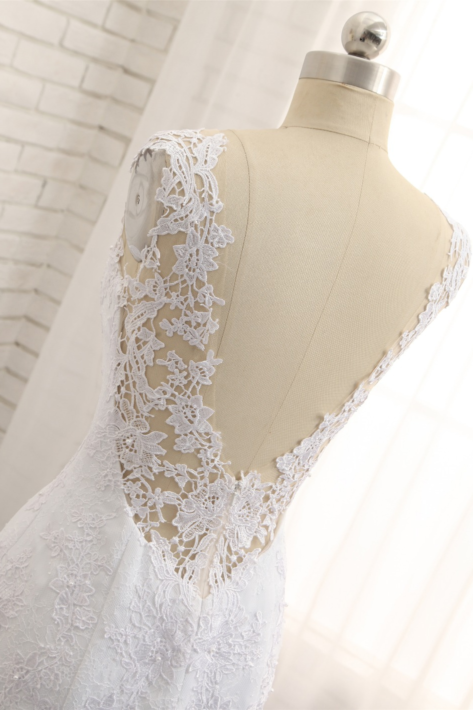 Mermaid Jewel Neck Sleeveless Floor-length Tulle Bridal Attire With Appliques 5