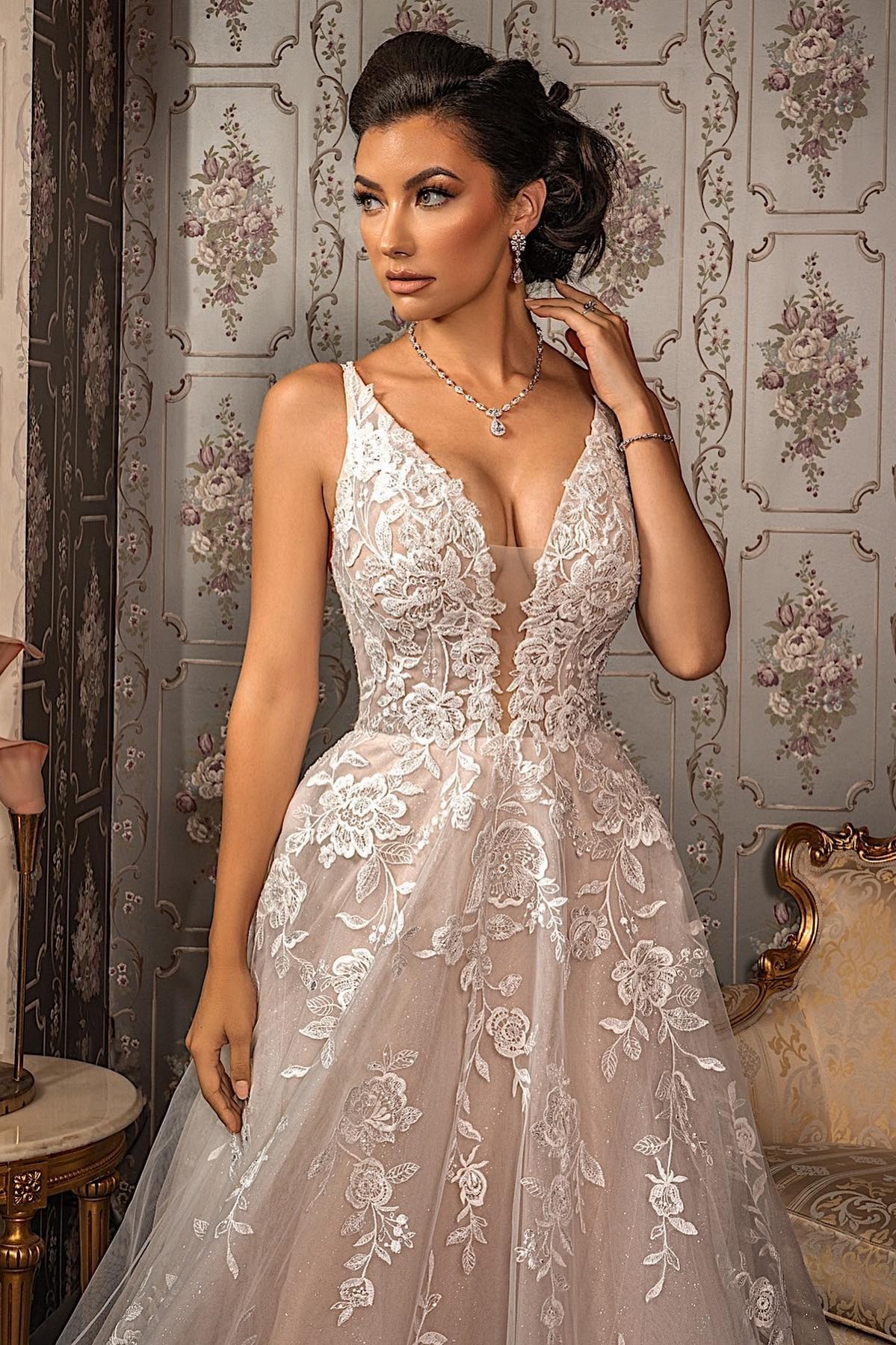 A-line V-neck Sleeveless Sweep / Brush Train Tulle Wedding Dress With Ruffles 5