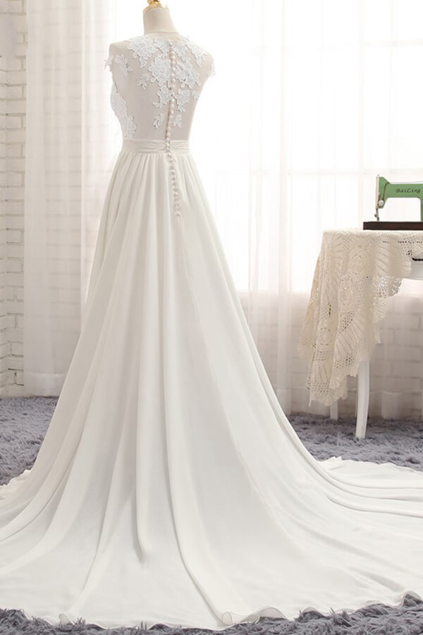 A-line Jewel Neck Sleeveless Court Train Tulle Wedding Gown With Appliques 4