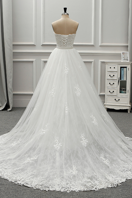 A-line Strapless Sweetheart Neck Sleeveless Floor-length Tulle Bridal Dress With Appliques 2