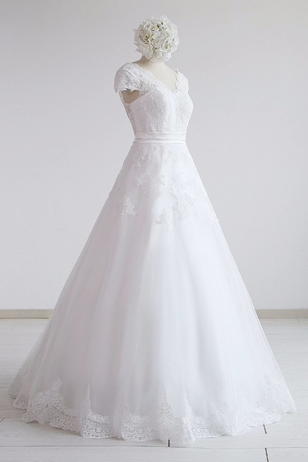 A-line V-neck Half-Sleeves Floor-length Tulle Wedding Dress With Ribbons 3