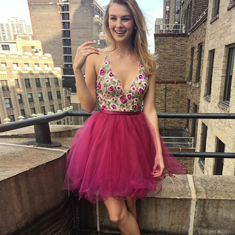 A-line V-neck Sleeveless Mini Tulle Homecoming Dress With Flower(s) 3