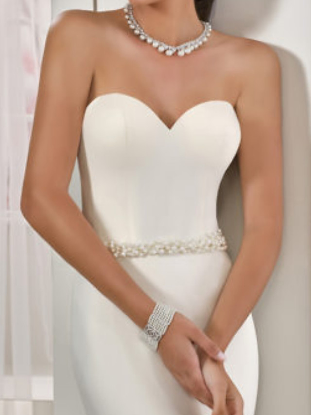 Two Pieces Half-Sleeves Sweep / Brush Train Lace Bridal Attire With Lace 2