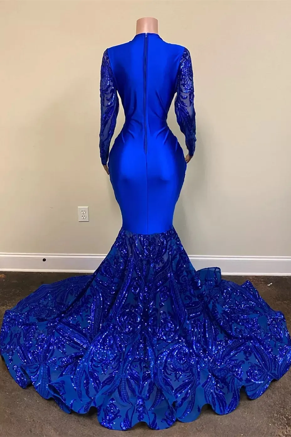 Mermaid V-neck Long Sleeves Floor-length Tulle Formal Dress With Appliques 2