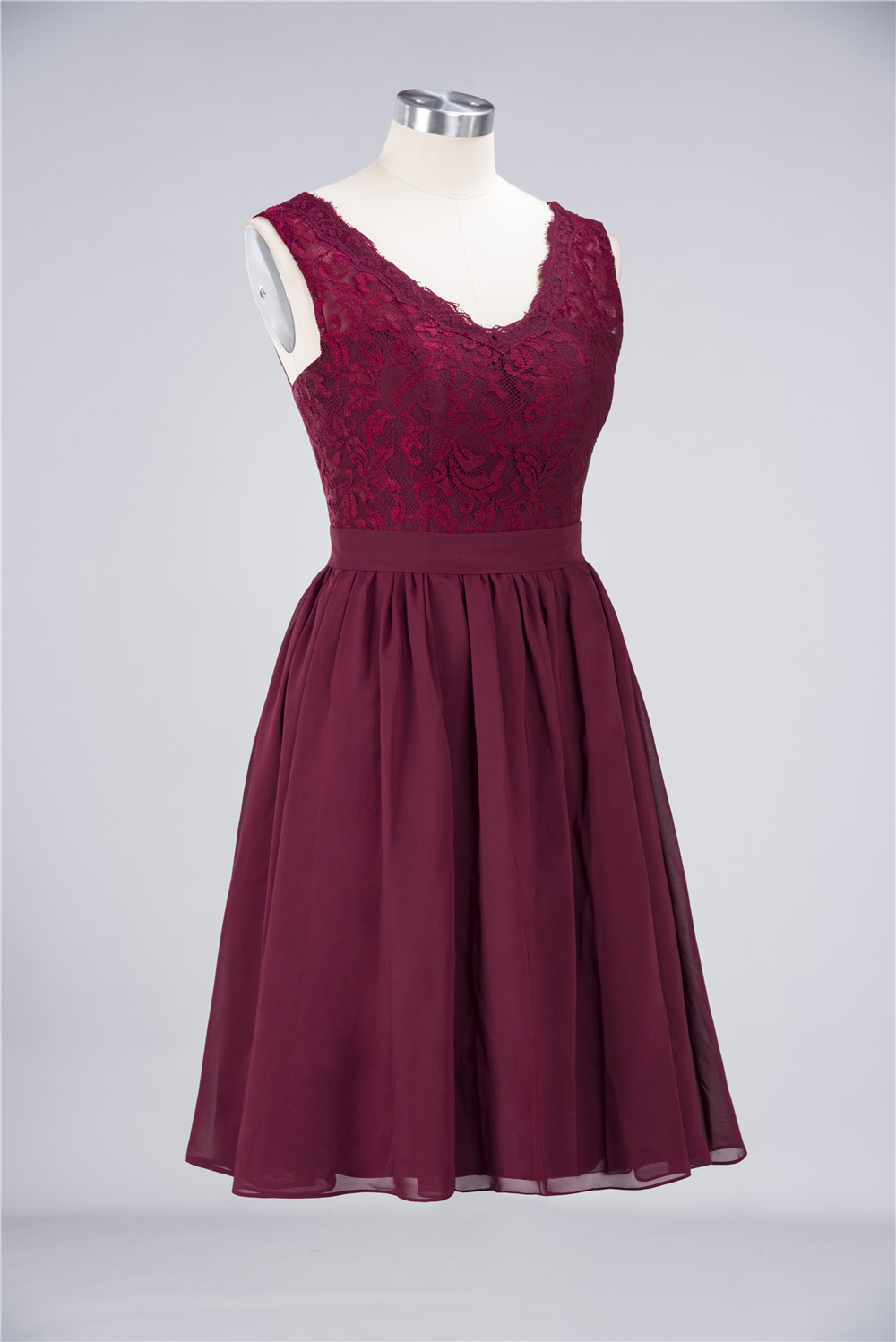 A-line V-neck Sleeveless Knee-length 100D Chiffon Bridesmaid Gown With Lace 3