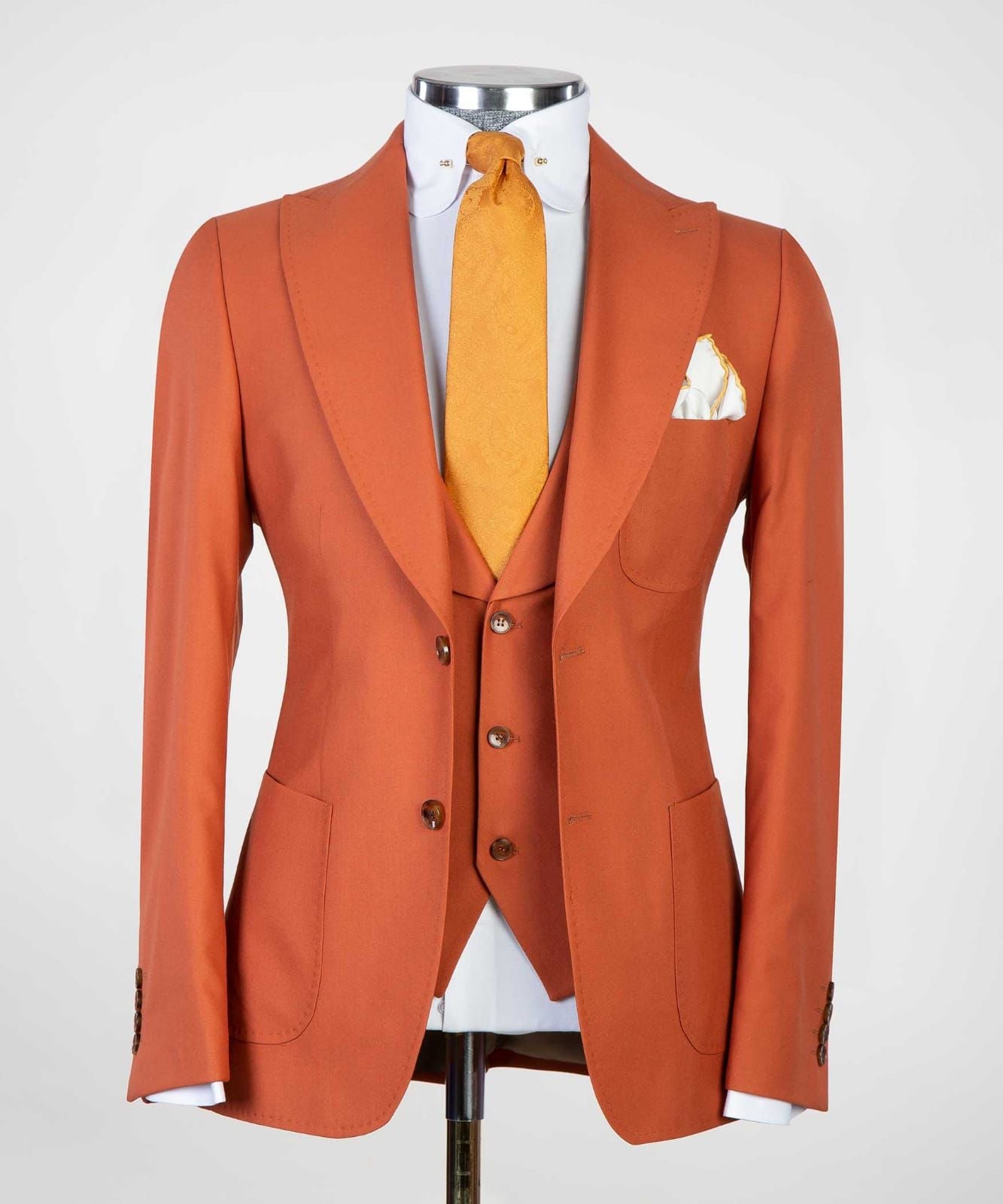 Orange Slim Fit Peaked Lapel Three Pieces Men Suit 5