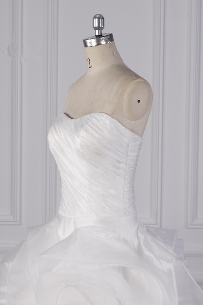 Strapless Sweetheart Neck Sleeveless Floor-length Organza Bridal Dress With Ruffles 5