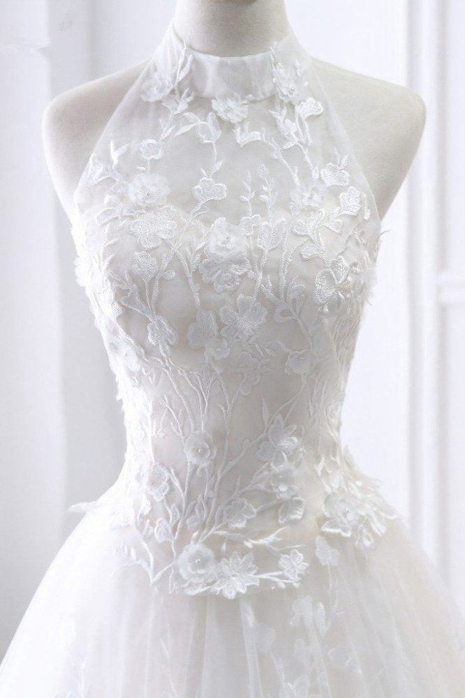 A-line Halter-neck Sleeveless Floor-length Tulle Bridal Gown With Appliques 6