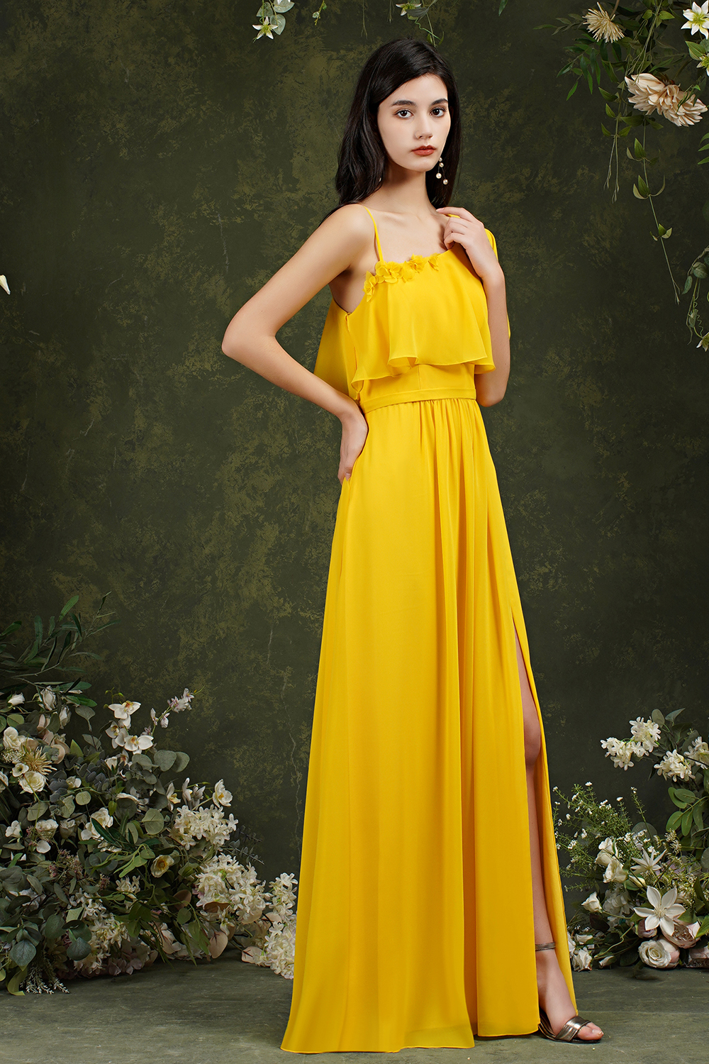 A-line Spaghetti Straps Sleeveless Floor-length 100D Chiffon Bridesmaid Outfit With Split Front 5