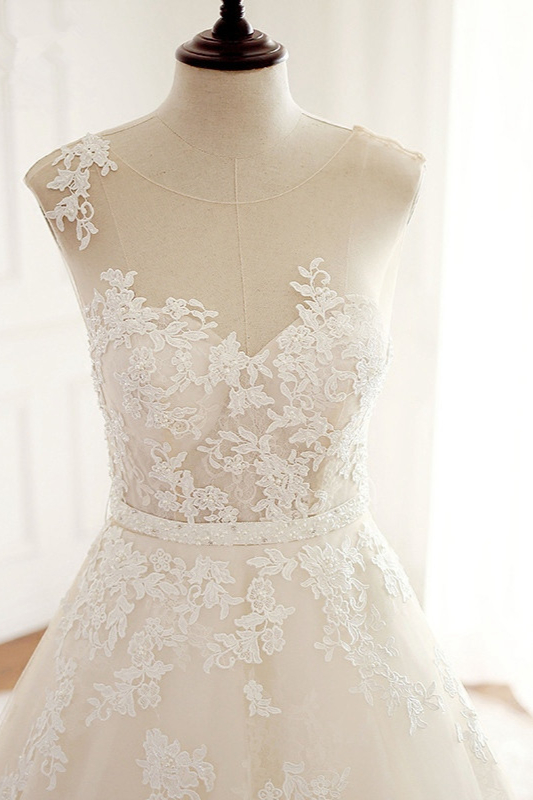 A-line Jewel Neck Sleeveless Floor-length Tulle Bridal Dress With Appliques 4
